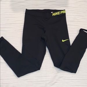 Nike leggings